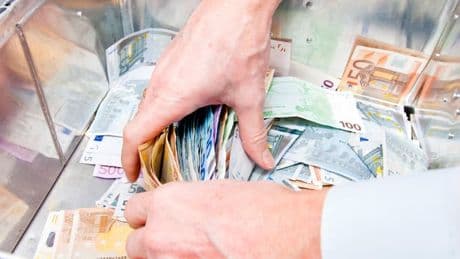 "Quand on investit 1 euro dans la défense, c’est 2 euros de PIB": comment investir intelligemment dans l'armement pour avoir de très bons rendements