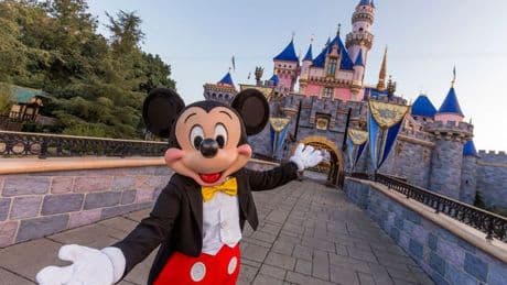 'I'm a mum – parents should never use this phrase when taking kids to Disney'