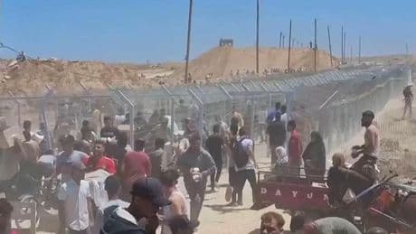 GAZZELİLER AÇLIKLA YÜZ YÜZE: Yardım yolları kapandı, merkezler susturuldu
