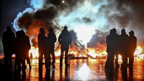 French police arrest dozens as ‘Block Everything’ campaign causes widespread disruption