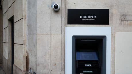 Frankreich bricht unter 3300 Milliarden Euro Schulden zusammen