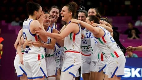 <p>L&rsquo;Italia batte la Turchia e torna in semifinale agli Europei femminili dopo 30 anni!</p>