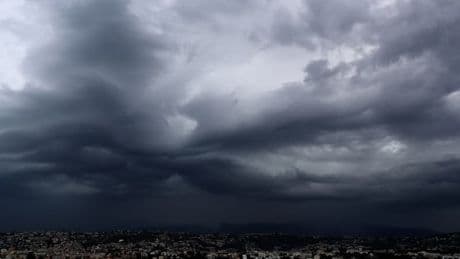 Orages, températures douces: à quoi faut-il s'attendre pour la météo de ce week-end?