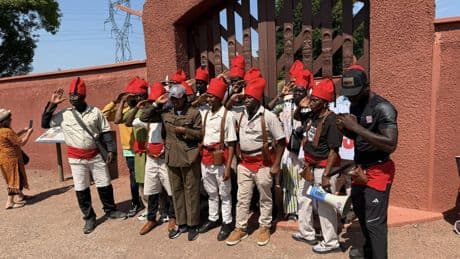 «Ici on ne manifeste pas» : l’État refuse d’ouvrir une nécropole de tirailleurs sénégalais pour un hommage jugé trop politique