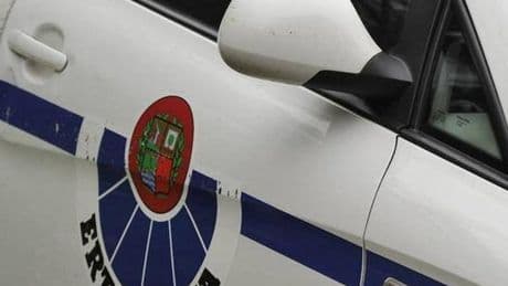 Detenido el autor de un robo con fuerza en un comercio de Santurtzi