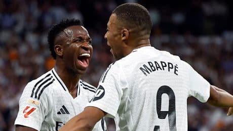 Mbappé verrät es BILD exklusiv - Was Vini Jr. in der Real-Kabine macht