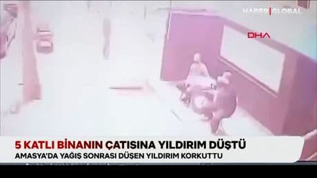 5 katlı binanın çatısına yıldırım düştü