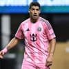 Suárez zegt sorry voor spugen op staflid van opponent: 'Moment van frustratie'