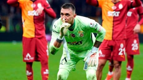 Muslera'nın yerini alacak isim netleşiyor