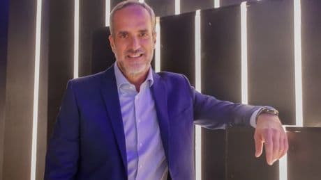 La productora de '¡De viernes!' apuesta por un nuevo formato dirigido por Santi Acosta para levantar el 'prime time' de Telecinco
