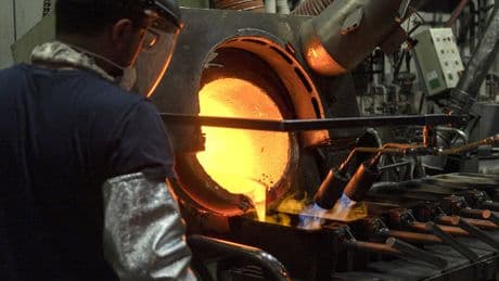 Gold Prices Jump to Record High Following Surprise US Tariff Ruling