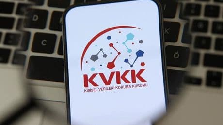 KVKK'dan 1 milyar 24 milyon 786 bin liralık idari para cezası