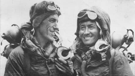 La dignidad de los sherpas, el pueblo que lleva 100 años muriendo en el Everest