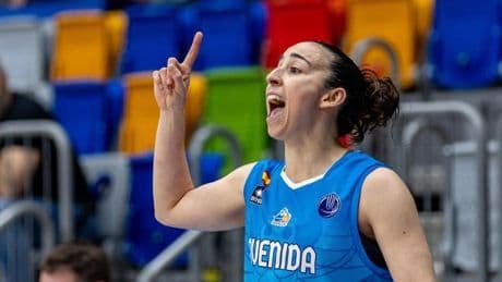 La leyenda Silvia Domínguez dice adiós al baloncesto y pone fin a una carrera de ensueño