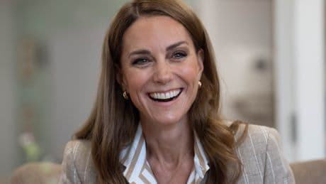Kate Middleton torna in pubblico dopo l’assenza ad Ascot: «Tutti si aspettano tu stia meglio, ma non è affatto così»