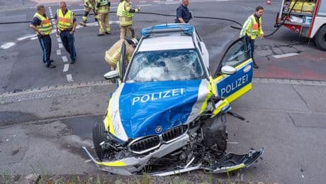 Polizei: Zwei Verletzte bei Unfall mit Streifenwagen in Bamberg