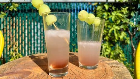Watching Naomi Osaka and Coco Gauff face off from home? Here's how to make your own Honey Deuce, the US Open's signature $23 cocktail.