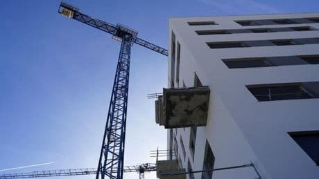 La tensión del mercado de la vivienda hace disparar los precios de las comunidades de interior