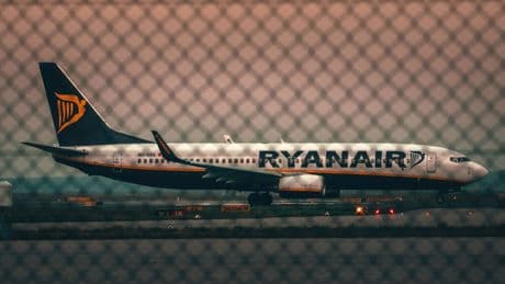 Ryanair ha herido de gravedad al aeropuerto de Valladolid. Y por eso amenaza con nuevas cancelaciones este invierno