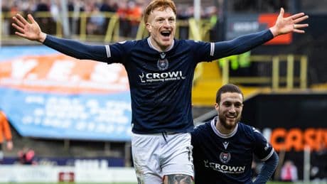 The reason Dundee's 22 goal striker Simon Murray hasn't been called up by Scotland