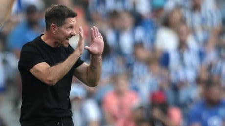El Atlético de Madrid entra en modo contrarreloj: los deberes sobre la mesa de Simeone a diez días del inicio de la temporada
