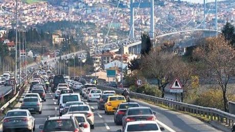 Otoyollar her yıl ‘otomatik’ zamlanacak