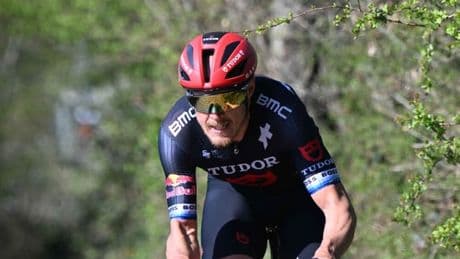 Trentin: &ldquo;Qui il pav&egrave; &egrave; pi&ugrave; cattivo ma Ganna c&rsquo;&egrave;&rdquo;