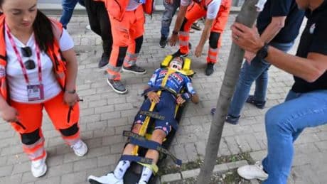 Parte médico de Mikel Landa: fractura estable de la vértebra y permanencia en el hospital