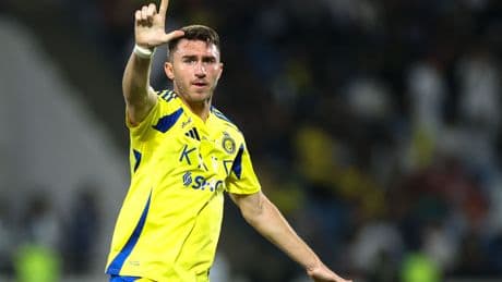 La FIFA permite la inscripción fuera de plazo de Laporte por el Athletic