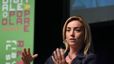Genova, in vantaggio il centrosinistra con Silvia Salis