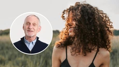 Robert Waldinger, psiquiatra de Harvard: “Un 50% de nuestra felicidad es innata, pero la otra mitad depende de las condiciones en que vivimos”