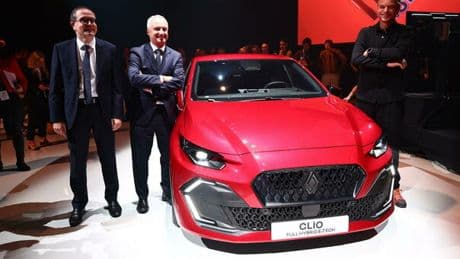 Renault, auto termiche ed elettriche per il futuro della mobilità. Il ceo Cambolive: «Servono tempi chiari su fasi di riduzione CO2»