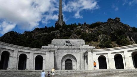 La resignificación de la cruz de los caídos