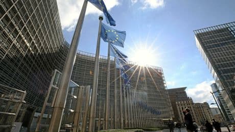 Israël-Iran : Trump parle fort, l’Europe parle pour rien