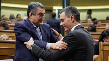 Un informe de la Eurocámara acusa al Gobierno de «bloquear» la ley electoral europea por «el pacto de investidura con el PNV»