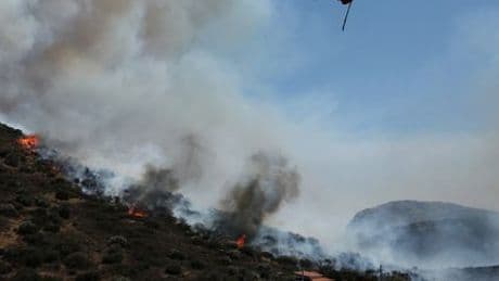 Griechenland: Großer Brand im Südosten Athens ausgebrochen