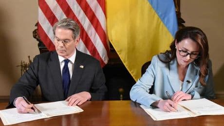 En Ukraine, l’accord sur les minerais signé avec les Etats-Unis perçu comme un moindre mal