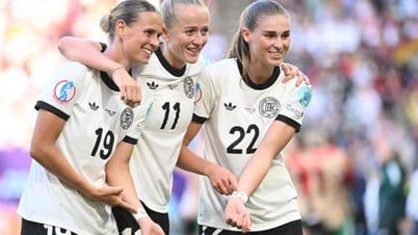 EM 2025: Deutschland siegt im zweiten Gruppenspiel gegen Dänemark