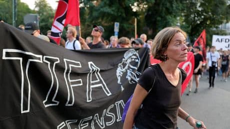 „ACAB ist antifaschistisch!“ - Linke verteidigt Polizei-Beleidigung