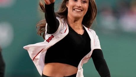 The dead in upstate N.Y. plane crash included NCAA woman of the year and her family