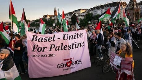 Eurovision: une marche silencieuse organisée à Bâle contre la participation d'Israël au concours