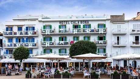 Sluiting dreigt voor honderden restaurants op Mallorca: ’Minder uit eten, minder gerechten, minder wijn’