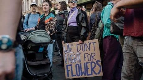 Meldestelle für Antifeminismus verzeichnet 2024 über 500 Vorfälle