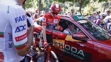 Vingegaard, ganador de la Vuelta más accidentada, forma con Pogacar un duopolio insaciable