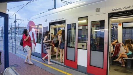 Ya es oficial: Metrovalencia anuncia cambios importantes en los horarios de circulación en estas líneas
