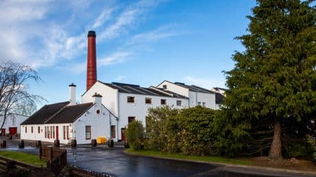 Historic Scotch whisky firm parts company with chief executive