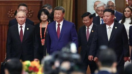 Un micro abierto capta a Putin y Xi hablando de trasplantes de órganos y de la inmortalidad: "Viviremos hasta los 150 años"