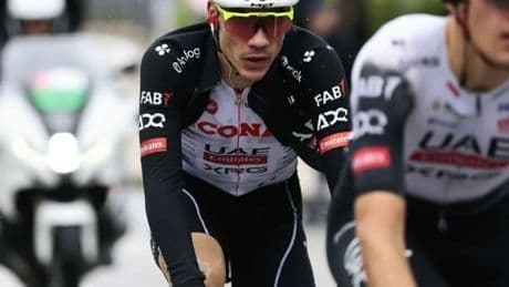 El día después del desengaño de Juan Ayuso en un Giro que tenía en sus piernas: "Sé los datos que se estaban moviendo. Y en condiciones normales..."