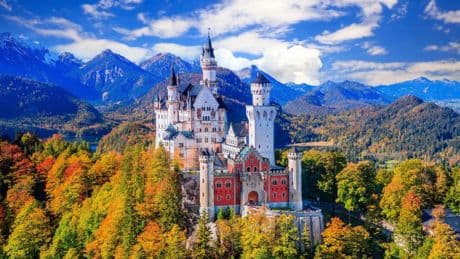 Incredible European castle that was the inspiration for Disney to become even more popular