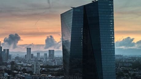 Geldpolitik: EZB senkt Leitzinsen zum achten Mal hintereinander